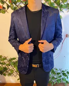 Saco de jacquard azul noche con dibujo floral